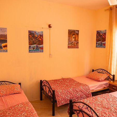 Extra Traveller Hostel Aqaba Ngoại thất bức ảnh