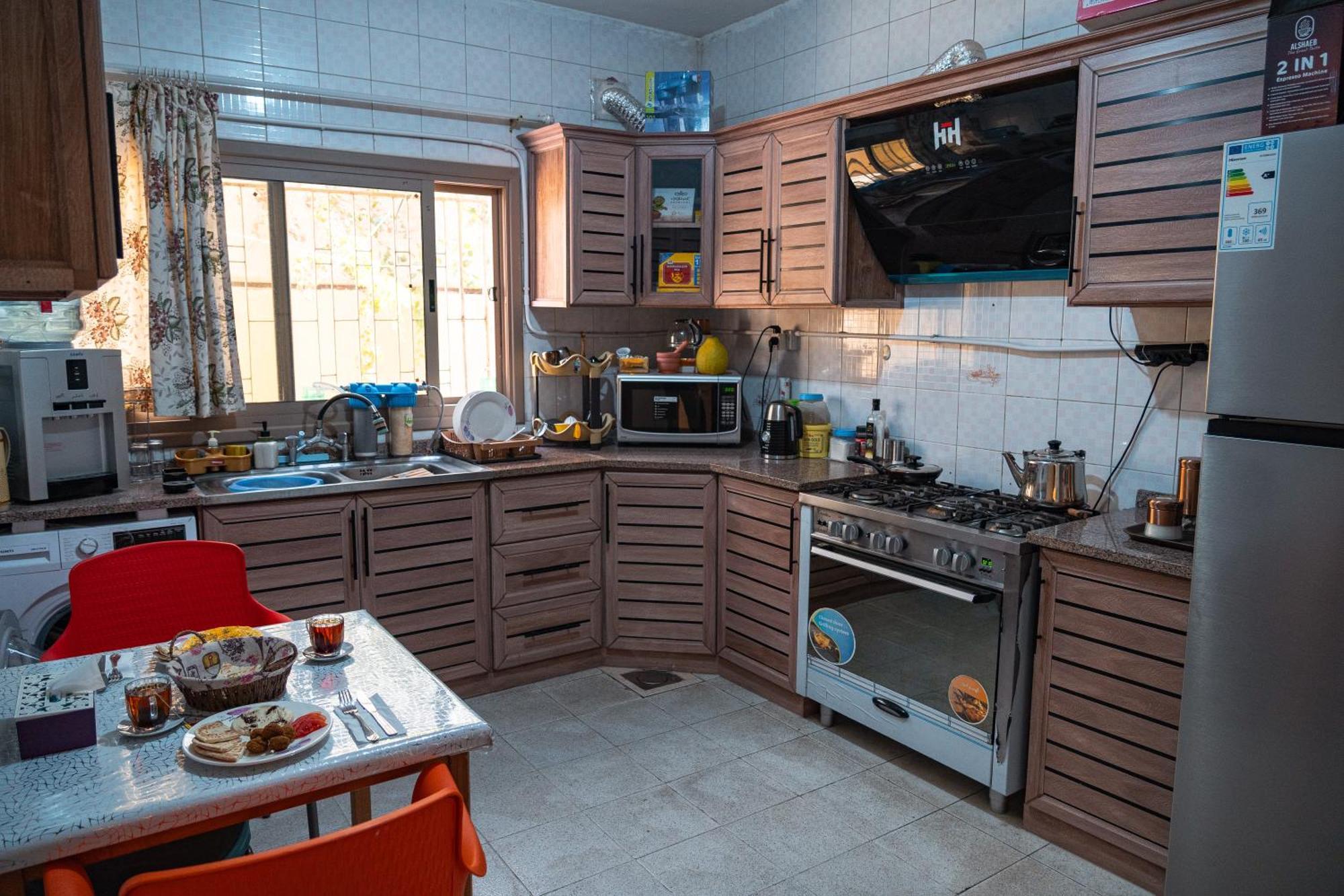 Extra Traveller Hostel Aqaba Ngoại thất bức ảnh